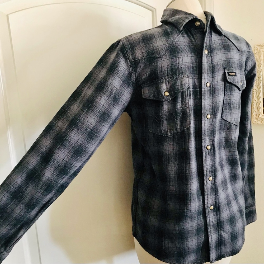 Wrangler Shirt~Snap Indigo / Host Pick - Picture 4 of 14